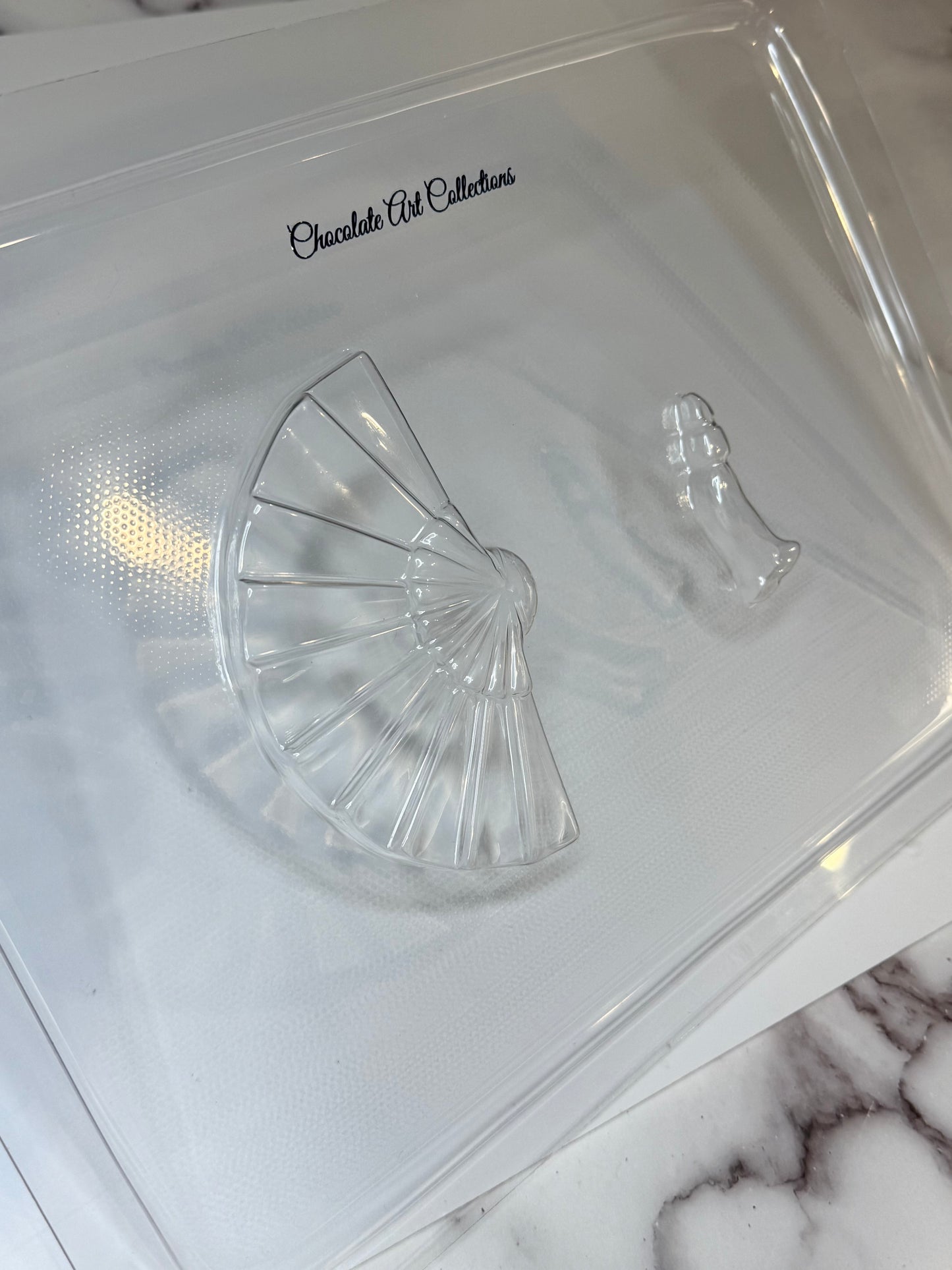 Sakura Fan Thermoformed Chocolate Mold & Stencil Set
